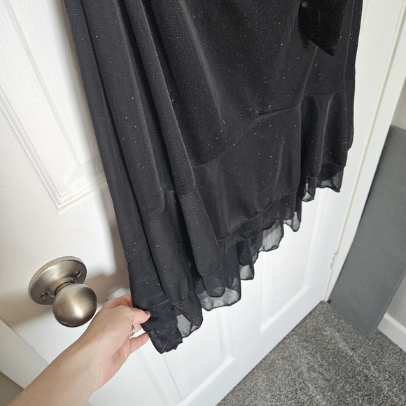 Black sparkle halter dress - Picture 6 of 11